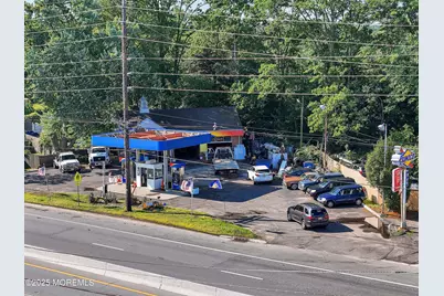 560 State Route 36, Belford, NJ 07718 - Photo 1