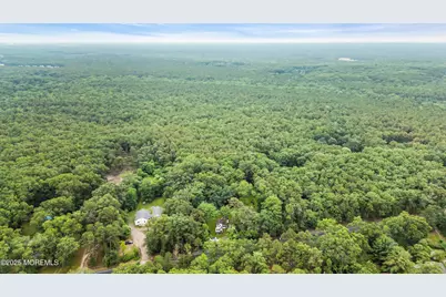 747 W Veterans Highway, Jackson, NJ 08527 - Photo 33