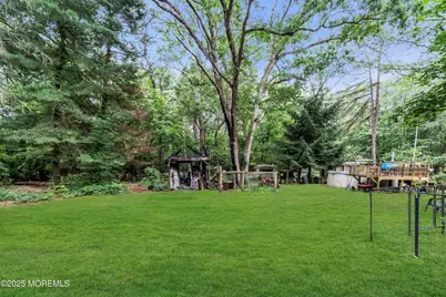 747 W Veterans Highway, Jackson, NJ 08527 - Photo 11
