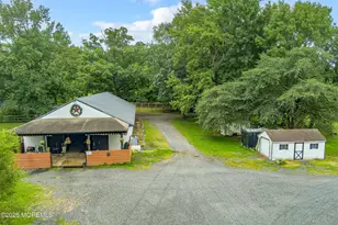 2328 Monmouth Rd, Jobstown, NJ 08041 - Photo 5