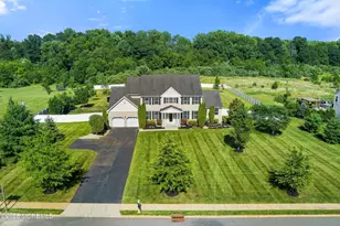 10 Rolling Meadows Ct, Upper Freehold Township, NJ 08501 - Photo 55