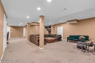 12 Emily Rd, Manalapan Township, NJ 07726 - Photo 47