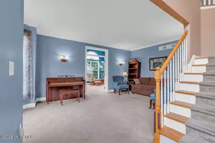 12 Emily Rd, Manalapan Township, NJ 07726 - Photo 17