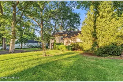187 Elmwood Road, Oakhurst, NJ 07755 - Photo 43