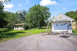 353 Pfister Rd, Jackson, NJ 08527 - Photo 11