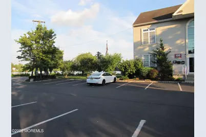 100 Lakeview Avenue #D2, Monroe Township, NJ 08831 - Photo 3