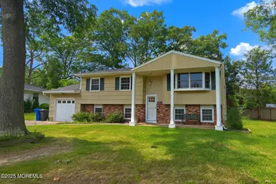 20 Woodridge Avenue, Toms River Township, NJ 08755 - Photo 1