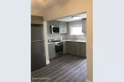 240 Beachwood Boulevard, Beachwood, NJ 08722 - Photo 9