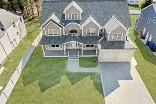 837 NARYSHKIN Wy, Toms River Township, NJ 08753 - Photo 3