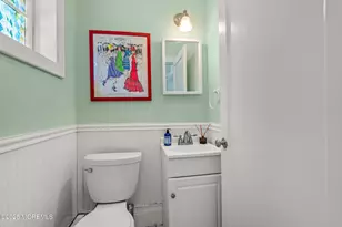 562 N Edgemere Dr, Allenhurst, NJ 07711 - Photo 27