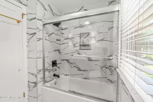 562 N Edgemere Dr, Allenhurst, NJ 07711 - Photo 21