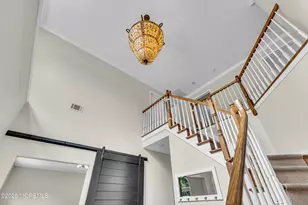 2 Shady Oak Ct, Millstone Township, NJ 08535 - Photo 5