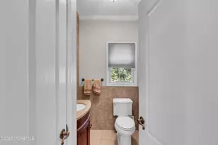 2 Shady Oak Ct, Millstone Township, NJ 08535 - Photo 21