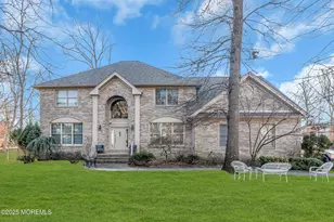 21 Old Queens Ct, Eatontown, NJ 07724 - Photo 3