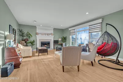 21 Old Queens Court, Eatontown, NJ 07724 - Photo 13