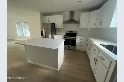 191 US Highway 9 #14, Englishtown, NJ 07726 - Photo 1