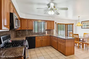 126 Wyncrest Rd, Marlboro Township, NJ 07746 - Photo 13