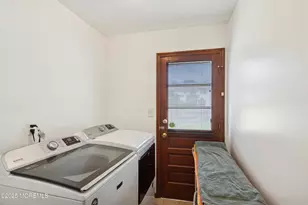 126 Wyncrest Rd, Marlboro Township, NJ 07746 - Photo 17