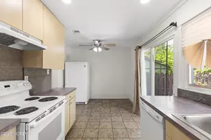 184 Downing St, Lakewood, NJ 08701 - Photo 9