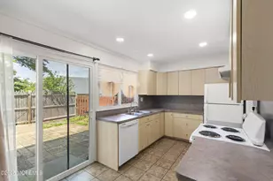 184 Downing St, Lakewood, NJ 08701 - Photo 7