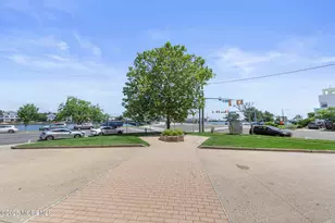 400 Deal Lake Dr, Asbury Park, NJ 07712 - Photo 41