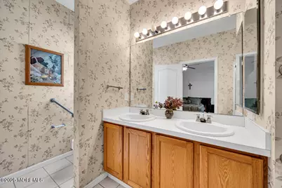 123 Golden Seasons Drive, Lakewood, NJ 08701 - Photo 19