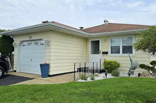 14 Marquis St, Toms River Township, NJ 08757 - Photo 1