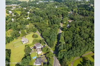 34 Topanemus Lane, Freehold, NJ 07728 - Photo 9