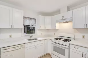 370 Cassville Rd, Jackson, NJ 08527 - Photo 9