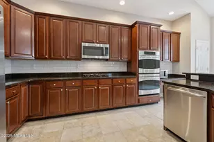 14 Chesterfield Dr, Jackson, NJ 08527 - Photo 9