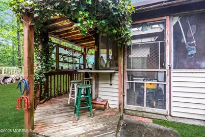 747 W Veterans Highway, Jackson, NJ 08527 - Photo 29