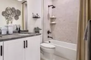 22 Waller Dr, Middletown, NJ 07748 - Photo 7