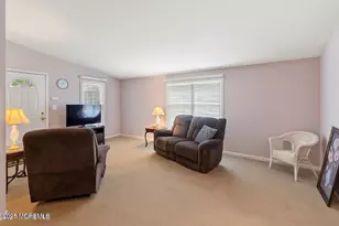 36 Fort Lee Dr, Manahawkin, NJ 08050 - Photo 5