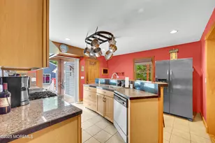 7 Syngle Way, Morganville, NJ 07751 - Photo 7