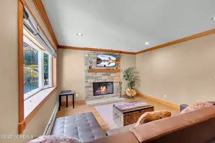 7 Syngle Way, Morganville, NJ 07751 - Photo 13