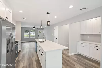 404 Beach Boulevard, Forked River, NJ 08731 - Photo 5