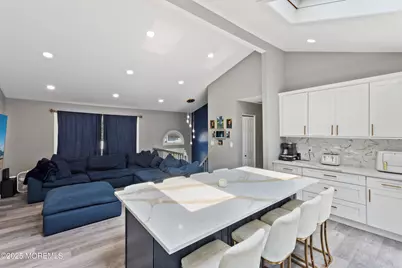 147 Newbury Road, Howell Township, NJ 07731 - Photo 5