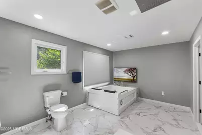 147 Newbury Road, Howell Township, NJ 07731 - Photo 21