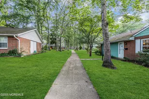 61 Buckingham Dr, Lakewood, NJ 08701 - Photo 25