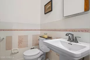 27 Squire Ct, Toms River Township, NJ 08753 - Photo 17