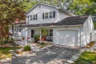 27 Squire Ct, Toms River Township, NJ 08753 - Photo 5