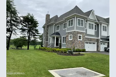 118 Eagle Way, Eatontown, NJ 07724 - Photo 1