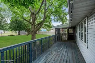 5 Parkway Dr, Toms River Township, NJ 08753 - Photo 11