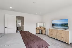 52 Crimson Dr, Manalapan Township, NJ 07726 - Photo 15