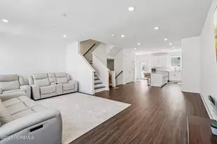 52 Crimson Dr, Manalapan Township, NJ 07726 - Photo 3