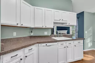 220 Middie Ln, Manahawkin, NJ 08050 - Photo 15