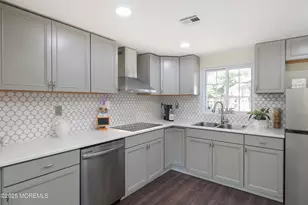 200 Ceylon Ave, Seaside Heights, NJ 08751 - Photo 9