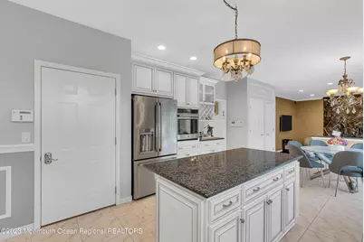 7 Mackenzie Road, Eatontown, NJ 07724 - Photo 17