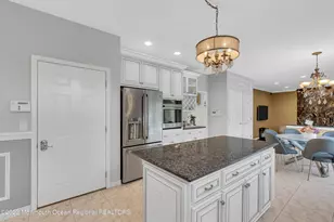 7 MacKenzie Rd, Eatontown, NJ 07724 - Photo 17