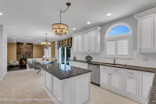 7 MacKenzie Rd, Eatontown, NJ 07724 - Photo 19